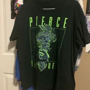 Pierce the Veil Short sleeve! Not tag but I believe it is a unisex XL